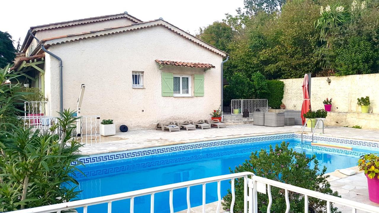 Vila Le Jacaranda Villeneuve-Loubet Exteriér fotografie